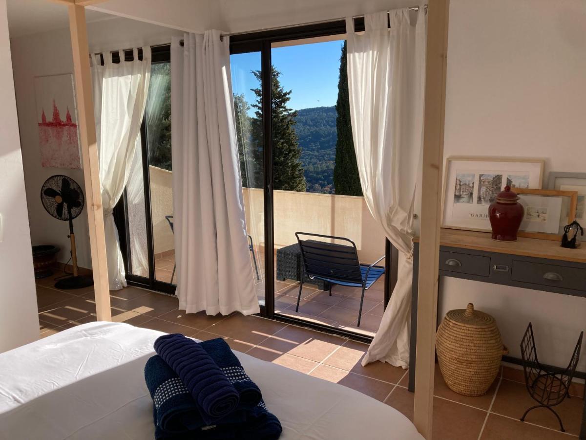 Villa Les Ecureuils Frejus Exterior photo